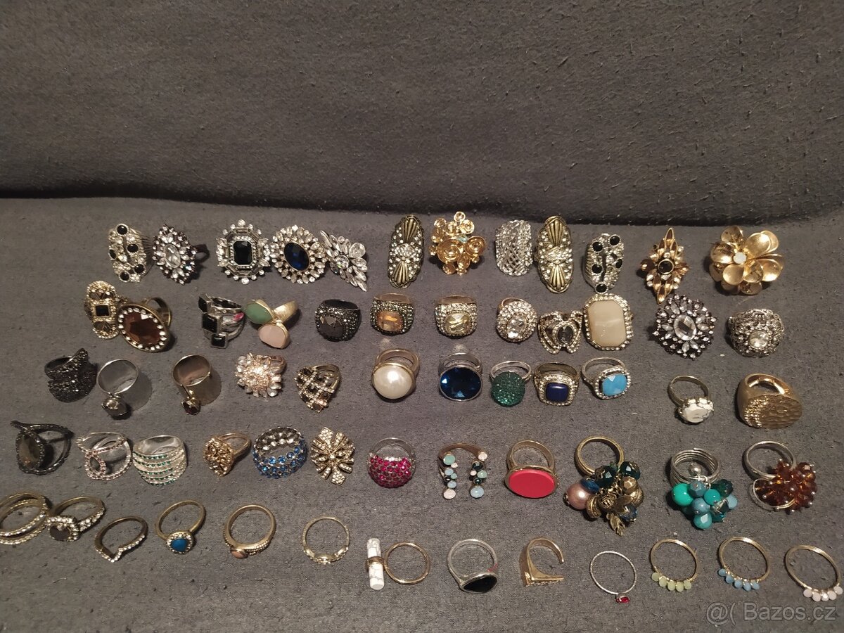 PRODÁM PRSTYNKY BIŽUTERIE