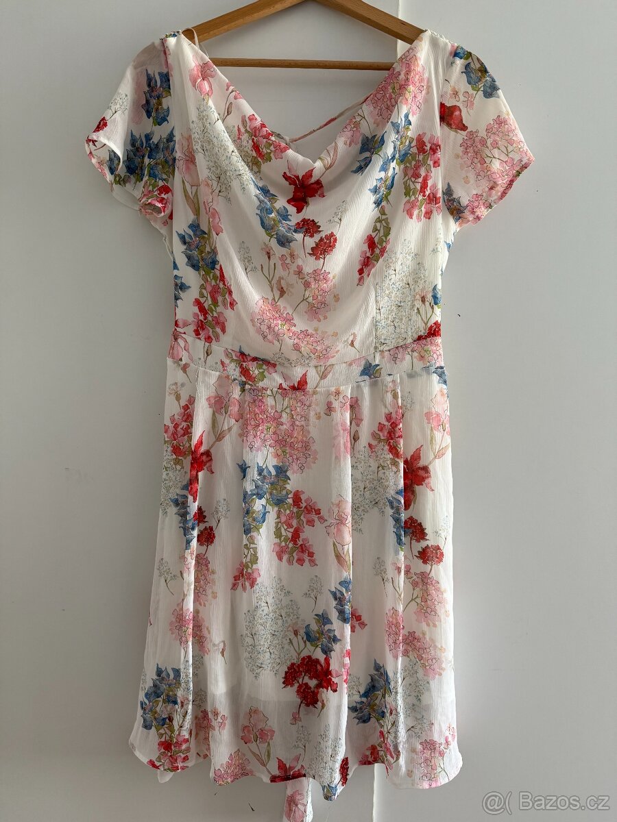 Dámské nové květinové šaty Orsay velikost 42