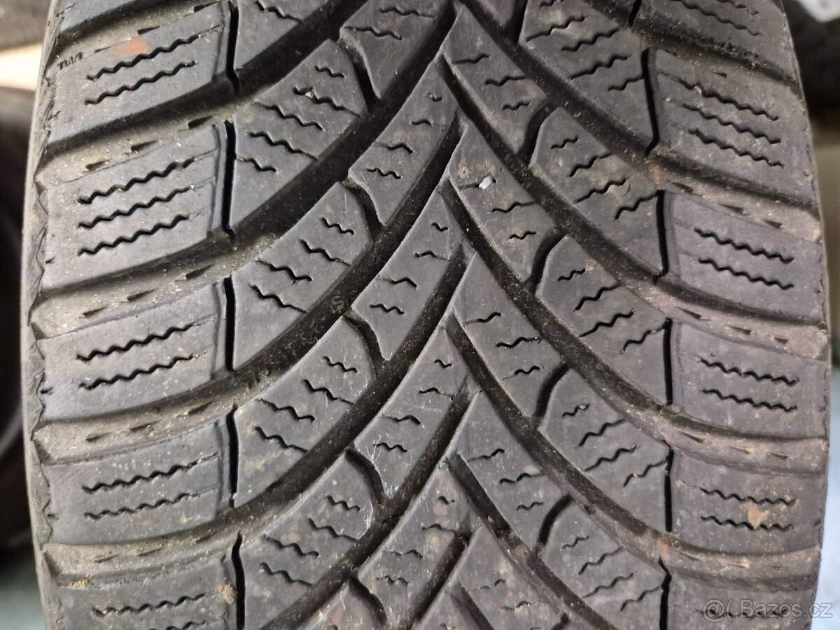 185/60 R15 SEMPERIT (5,5mm) č.16054/b3