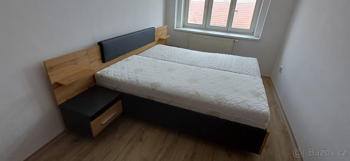 Manželská postel + matrace