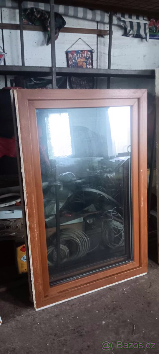 Prodám Plastové okna tři kusy