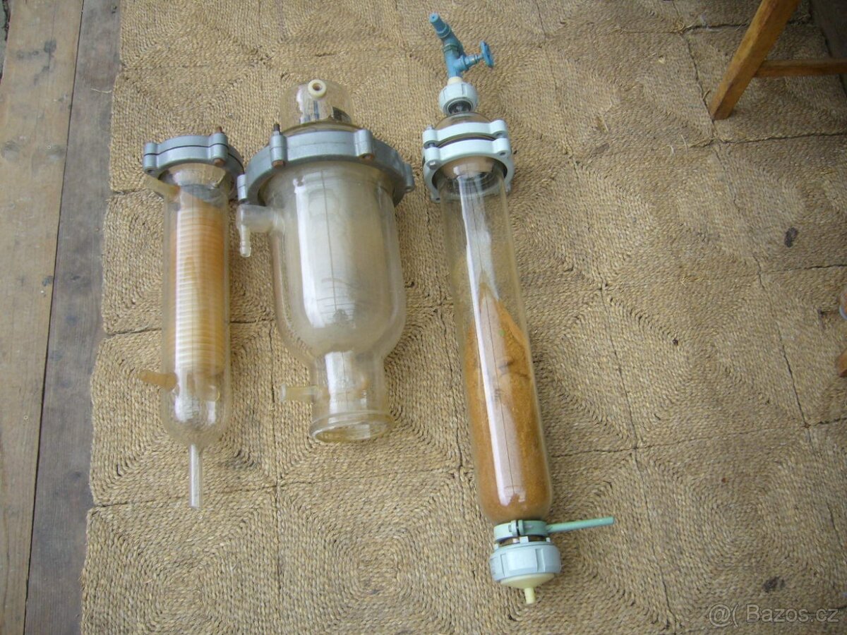 Destilační přístroj na vodu