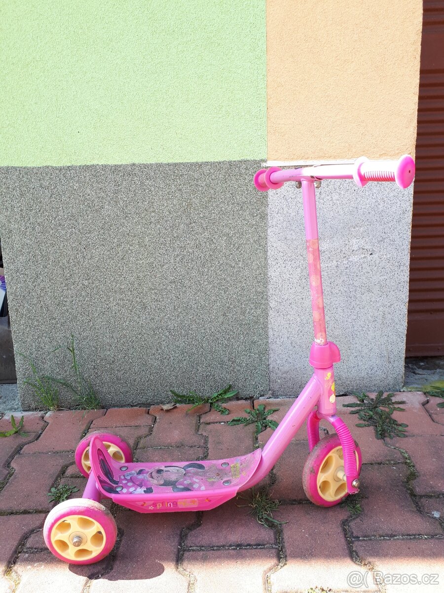 Koloběžka Minnie scooter trojkolová