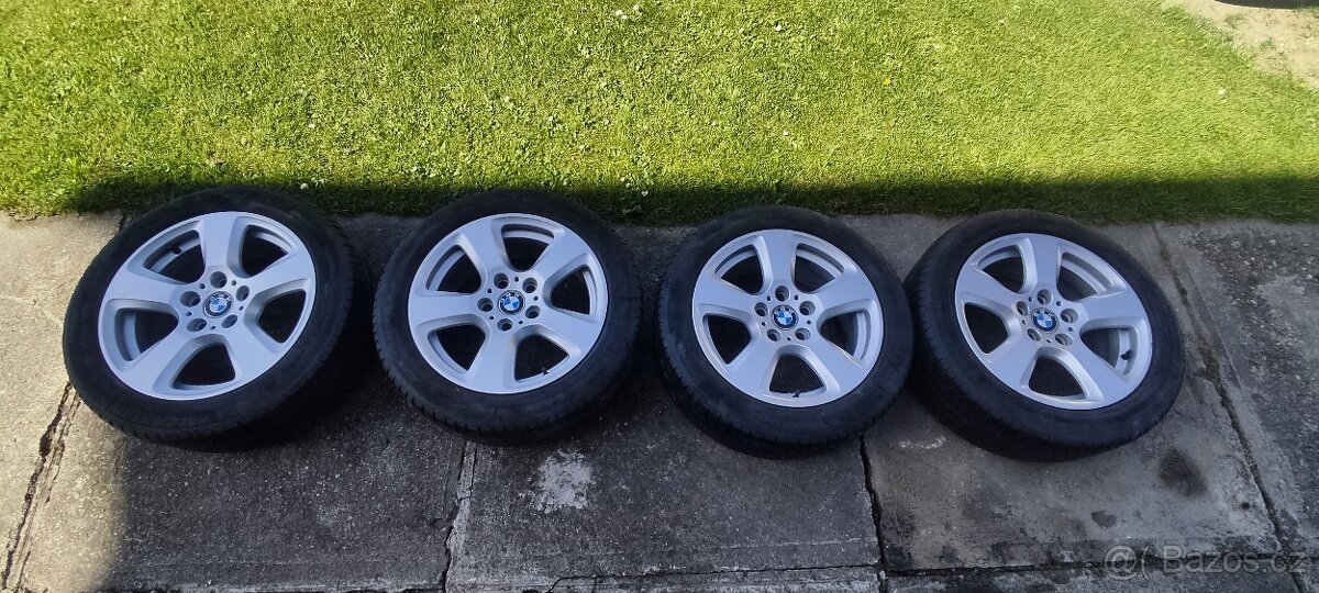 BMW kola s letními pneu r17