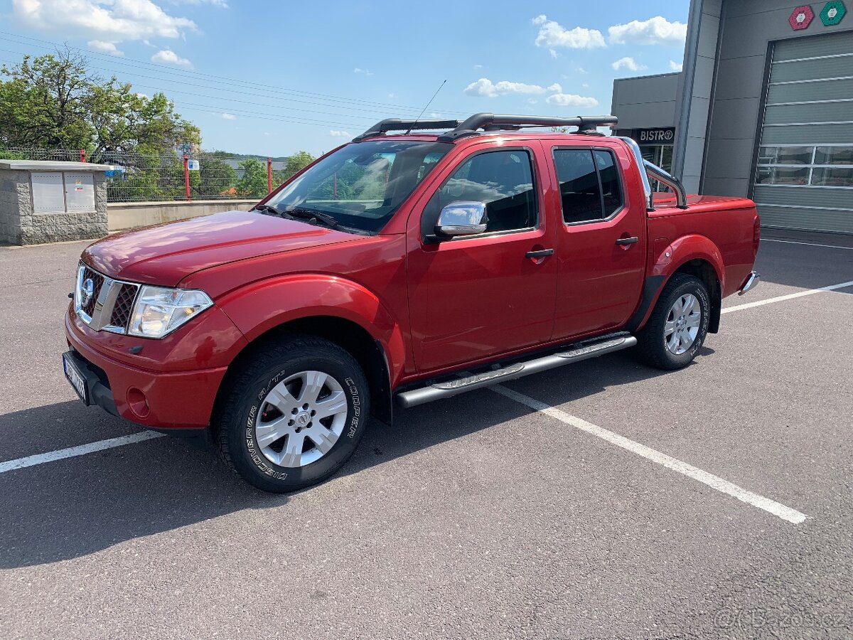 Nissan Navara D40 2.5dci 4x4 Automat r.v 2007