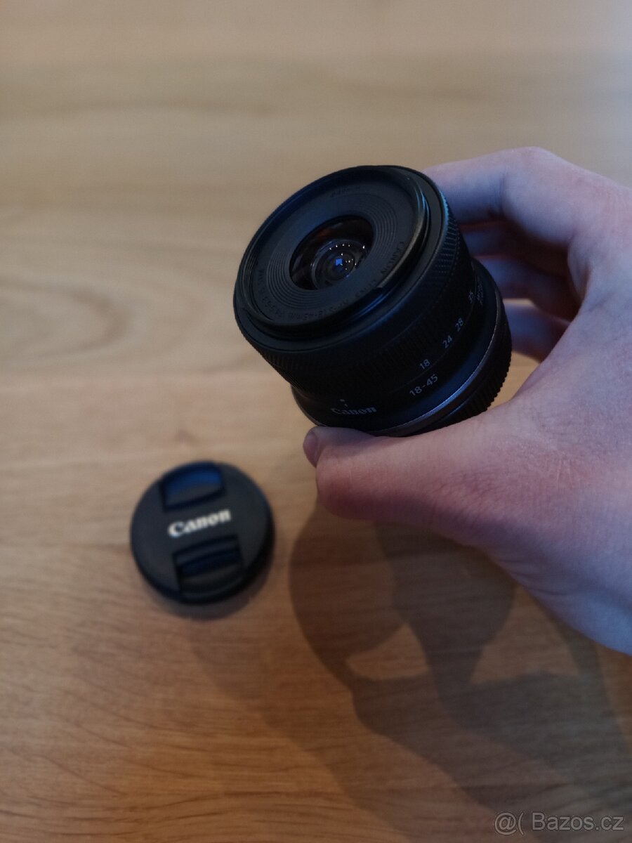 Canon RF-S 18–45mm f/4.5–6.3 IS STM