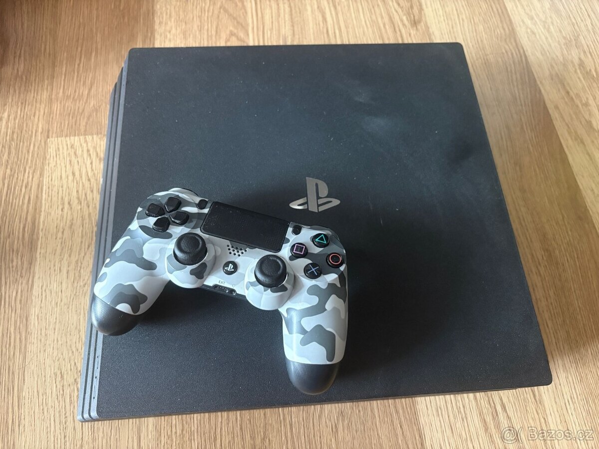 Sony PlayStation 4 Pro 1TB CUH-7016B