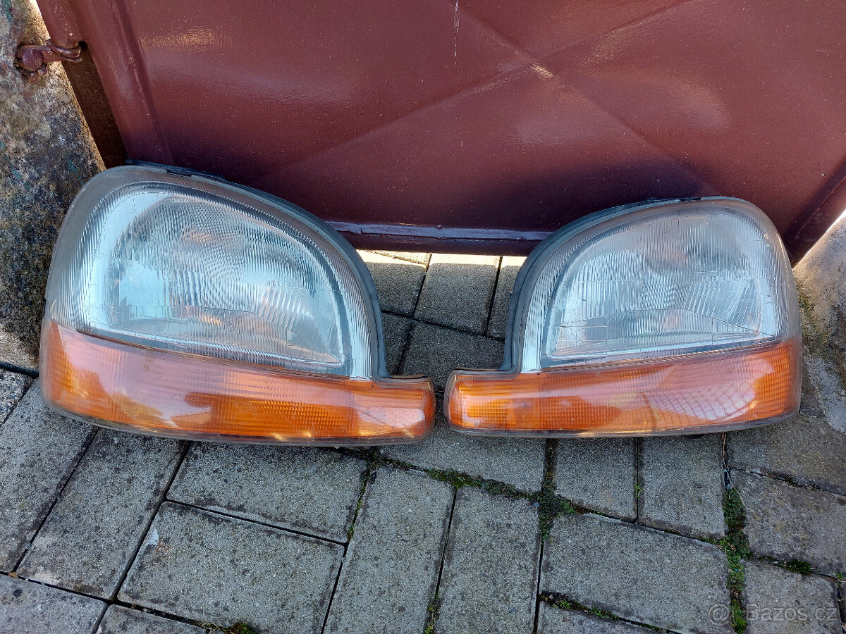 Přední světlomety Renault Kangoo I