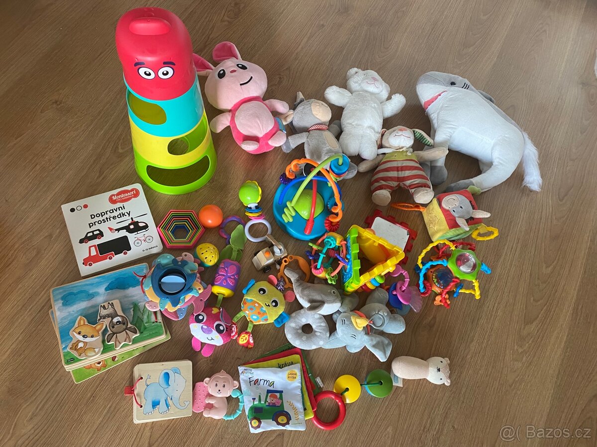 Fisher price stoleček,hračky,skákací kravička