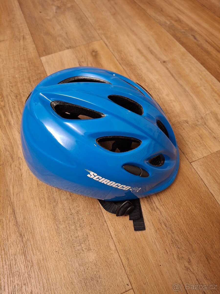 Cyklistická helma