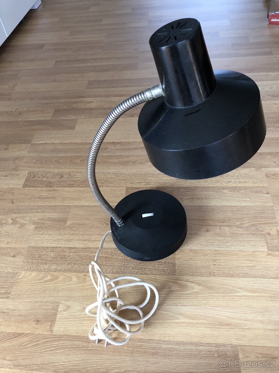 Stolní lampa