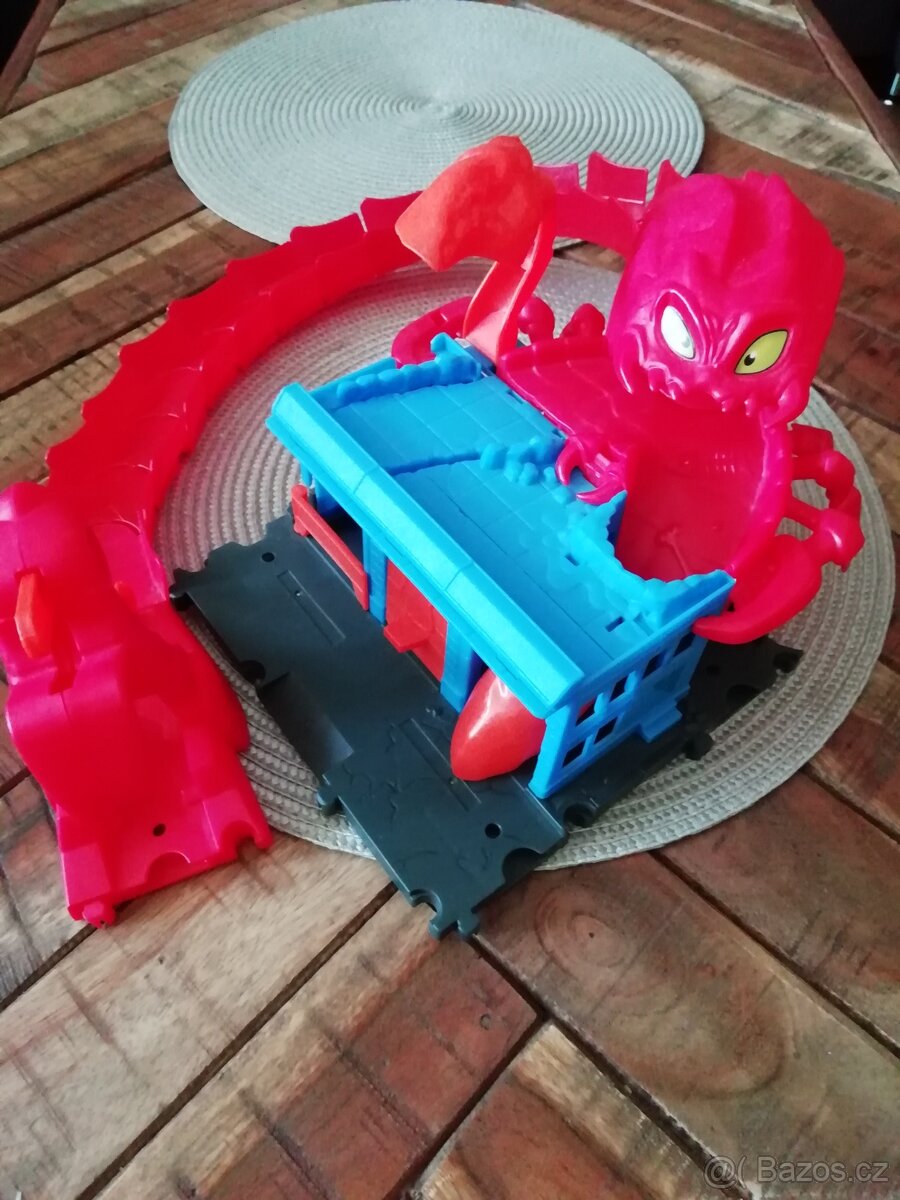 Hot wheels dráha