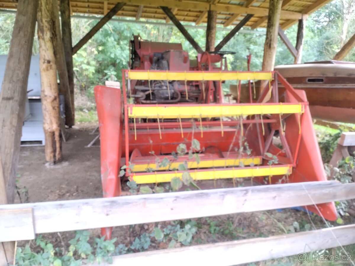 Kombajn Massey Ferguson 630 S