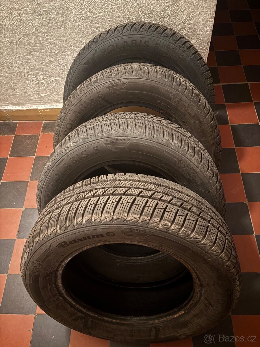 Zimní pneu 195/65 R15 T