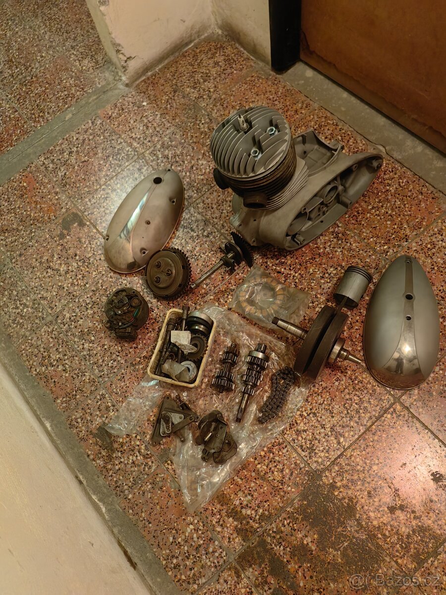 Jawa perak motor