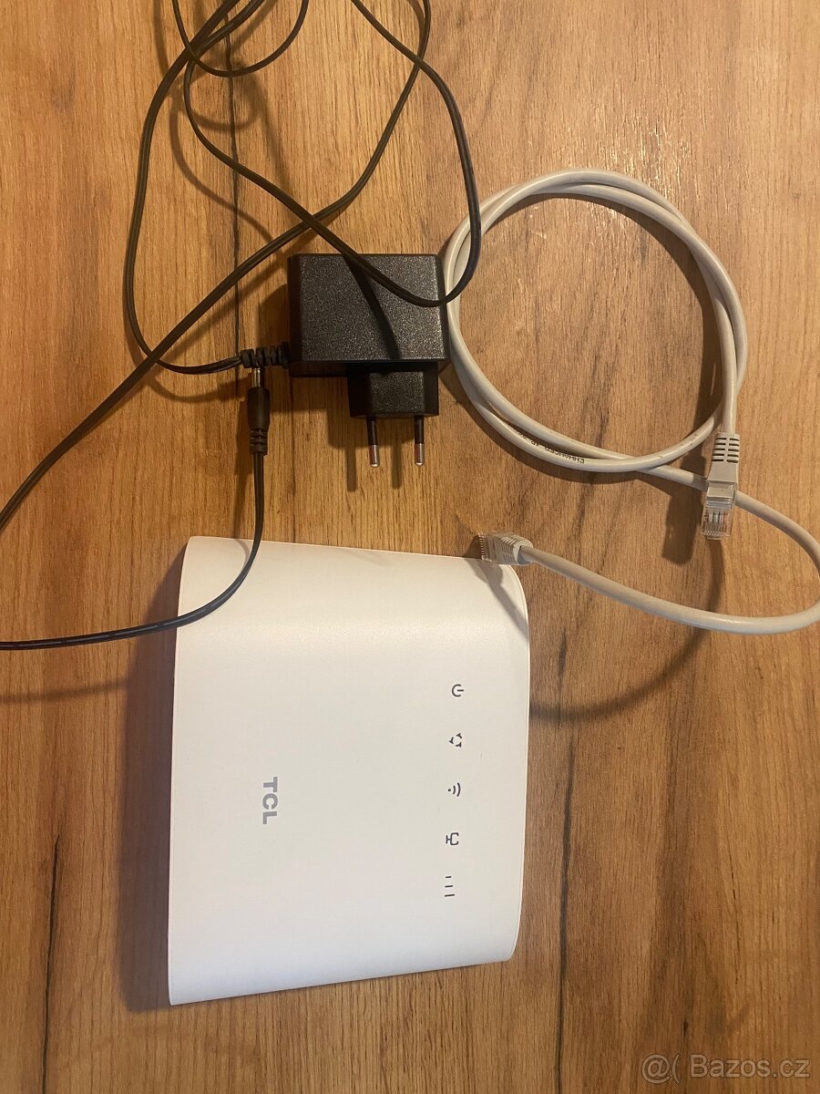 TCL wifi modem HH132VM