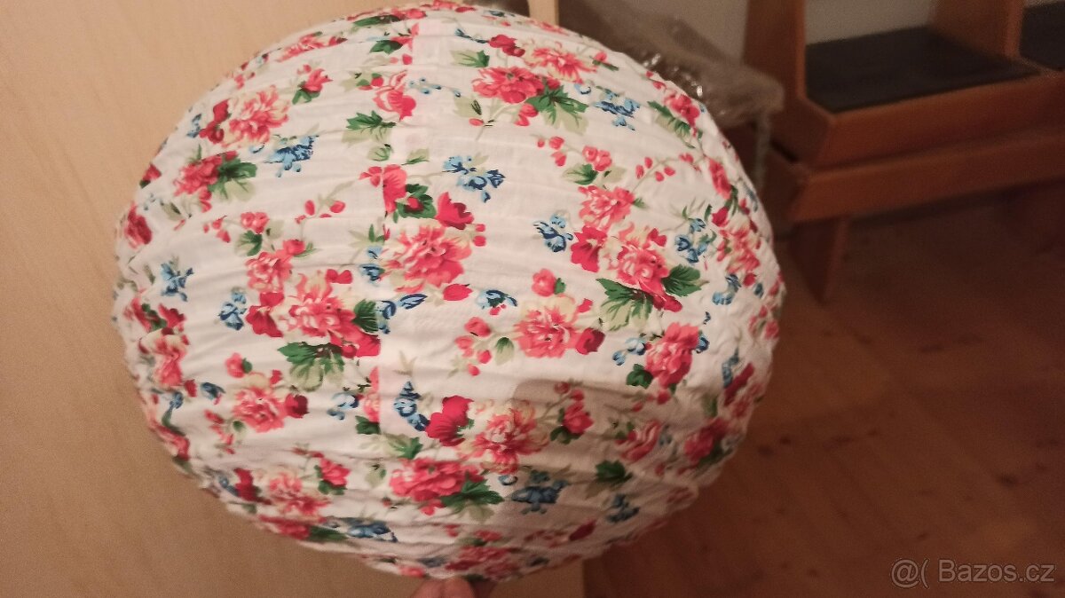 IKEA - látkové květinové kryty na lustry - 2ks