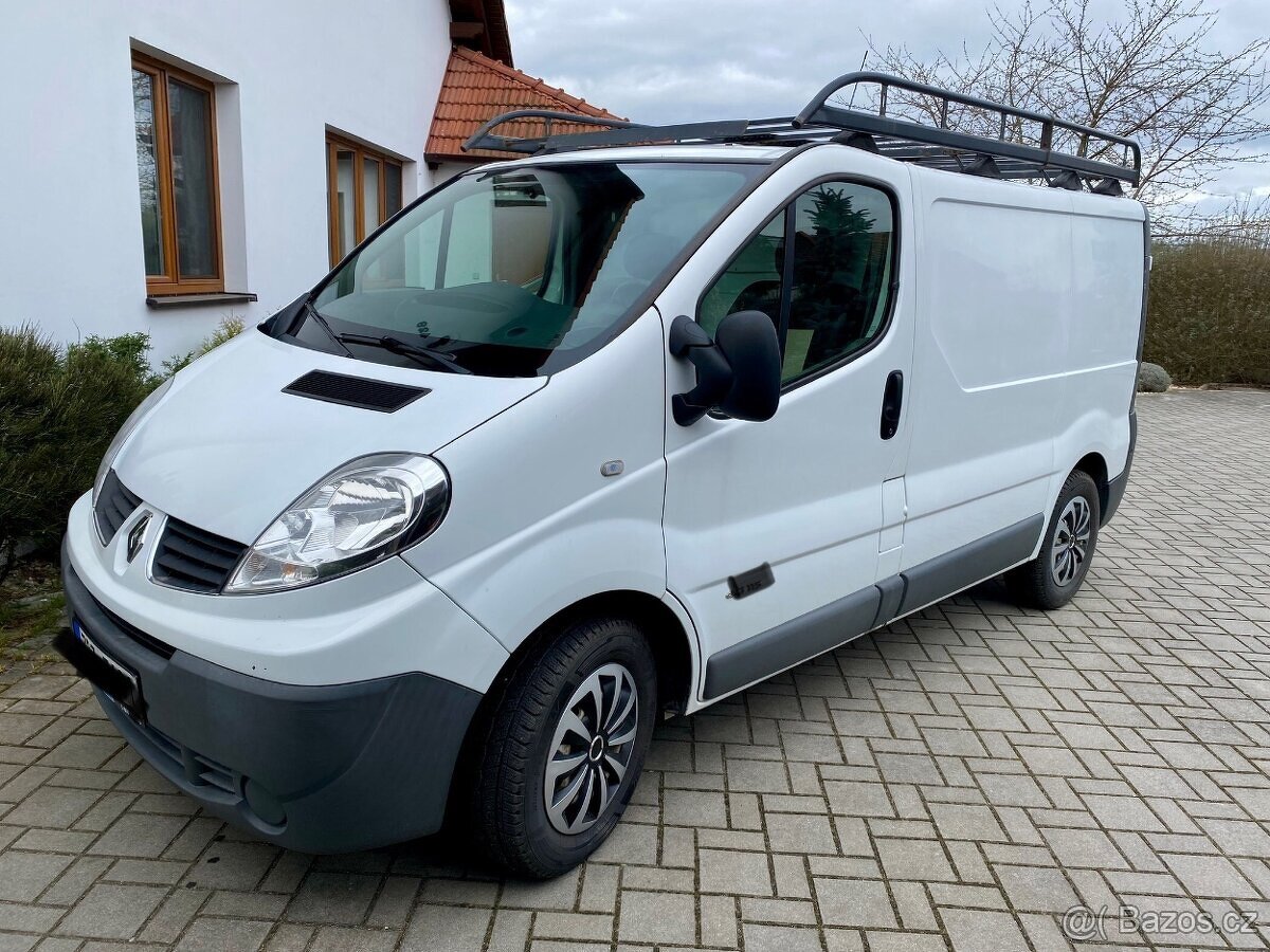 462 Renault Trafic II 2.0 DCi 66kw 08 ND