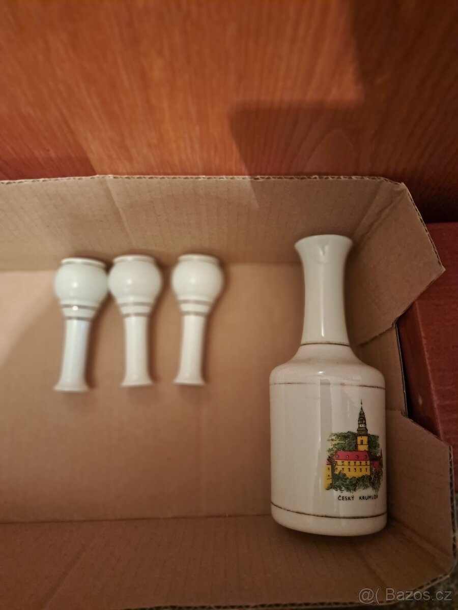 Karafa a džbánky Český Krumlov