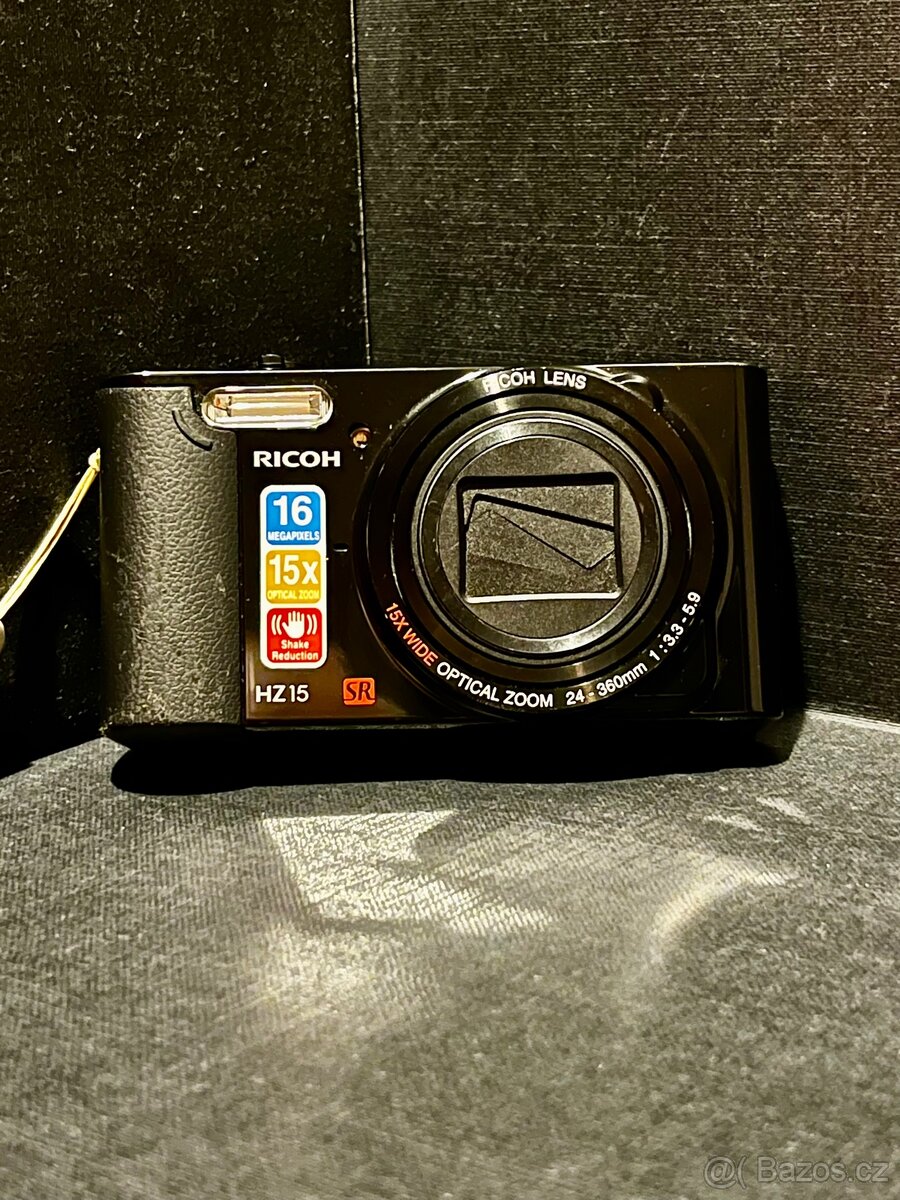 Ricoh HZ15 SR – kompaktní fotoaparát 16MPx