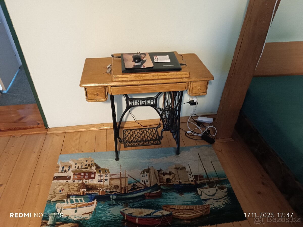 Singer šicí stroj Retro