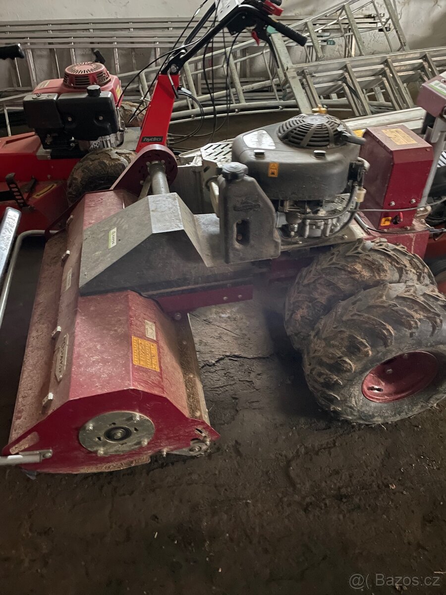 Pronájem mulčovače Honda, Dakr