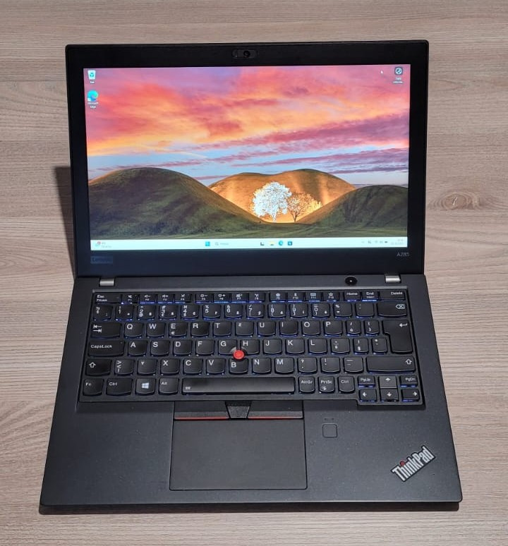 Lenovo, Ryzen 7 2700u 4/8x 3,80GHz, 16GB DDR4, 512GB SSD, 5h