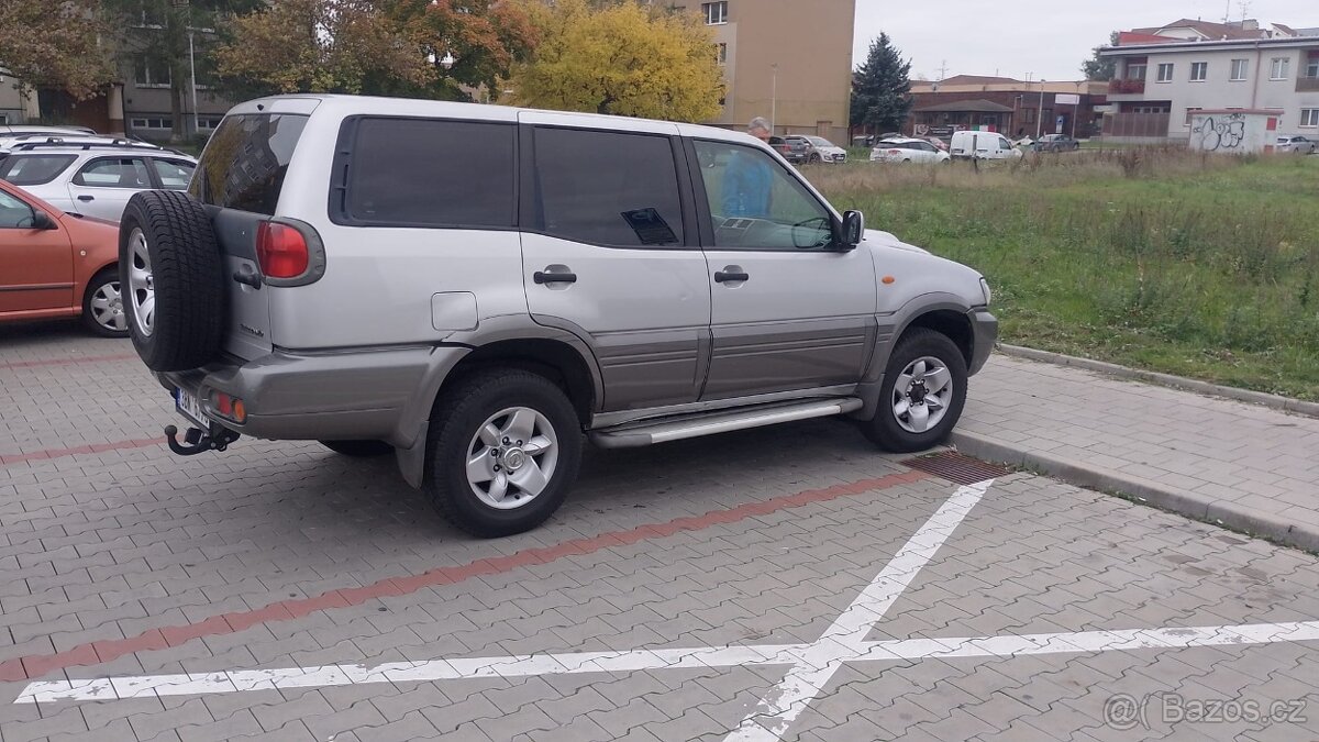 Nissan Terrano 3.0 automat