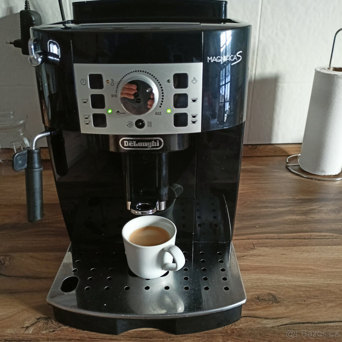 kávovar DeLonghi