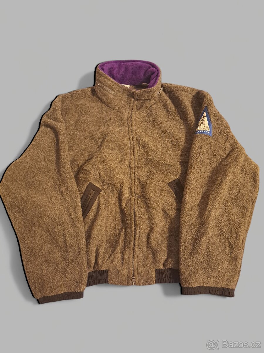 Retro fleecová mikina značky Lacoste