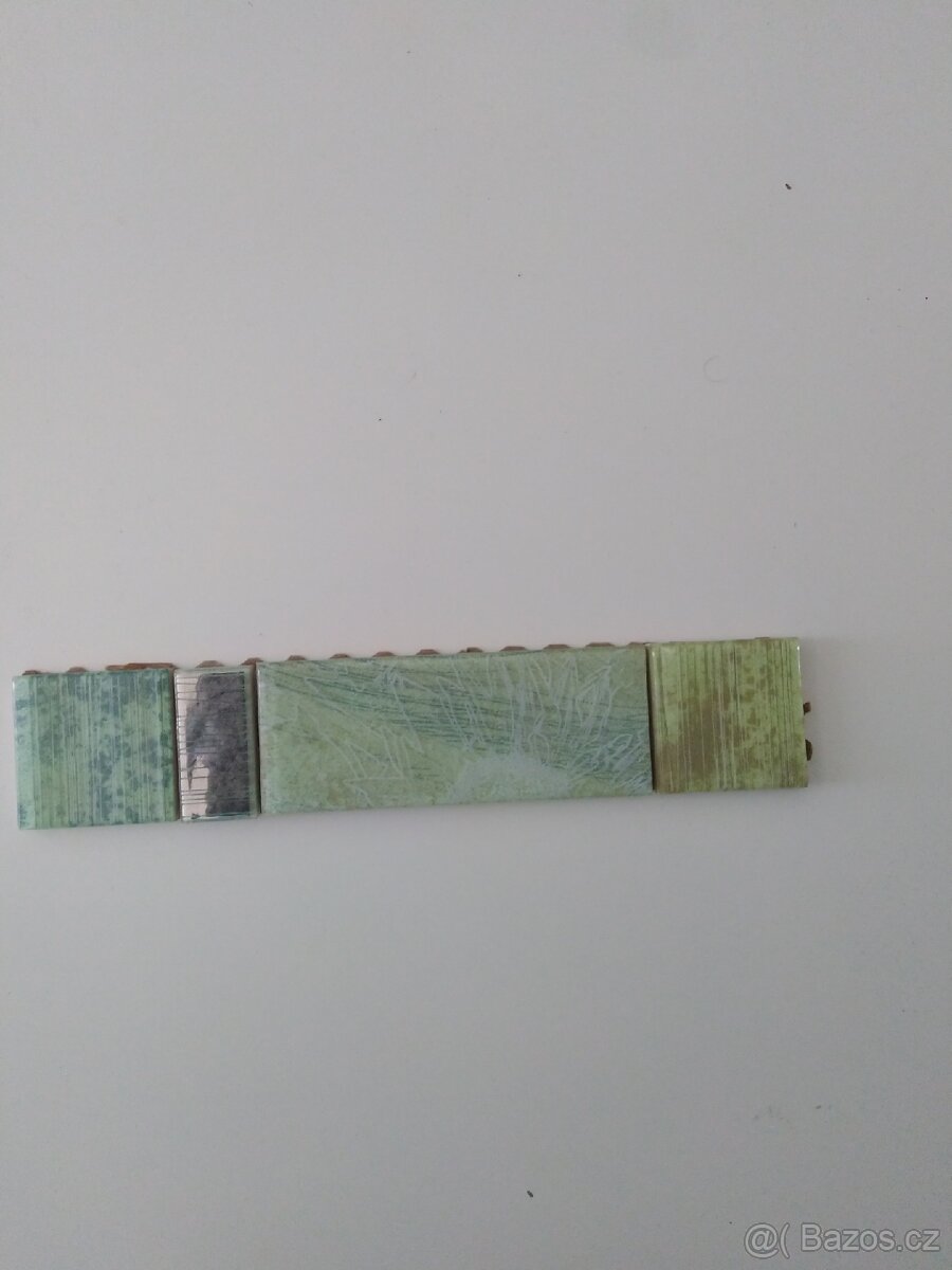 Skleněná nekonečná listea