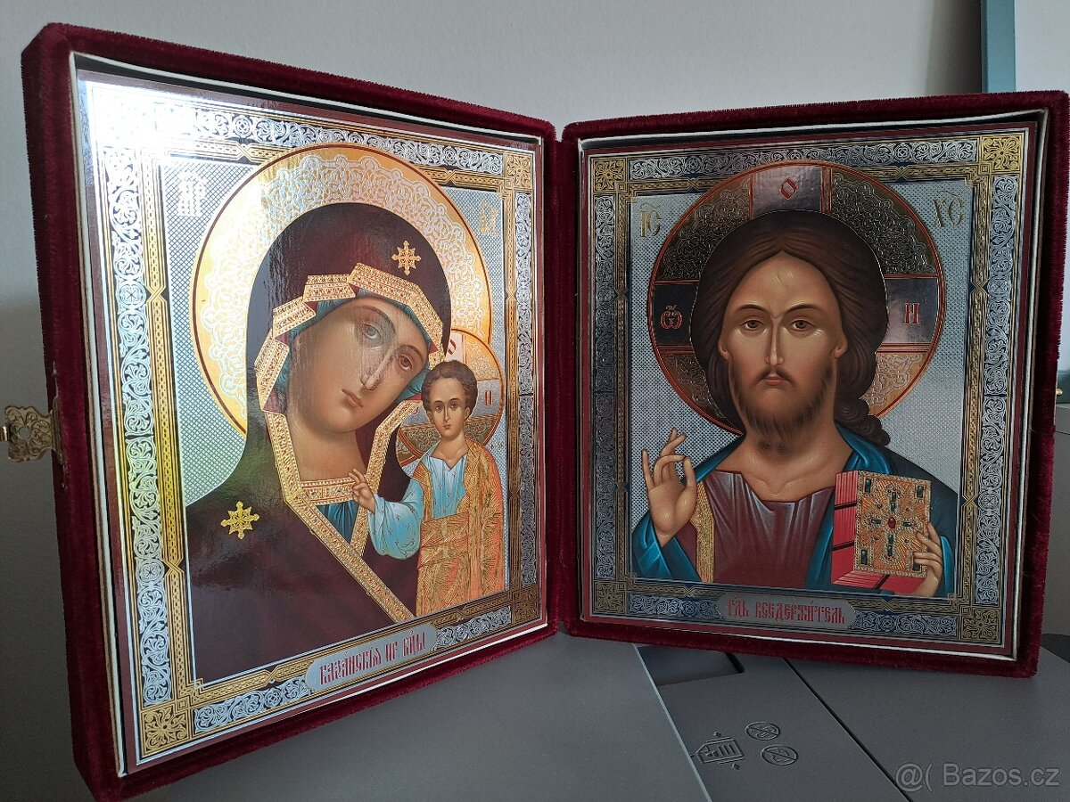 Pravoslavné ikony v sametové krabici