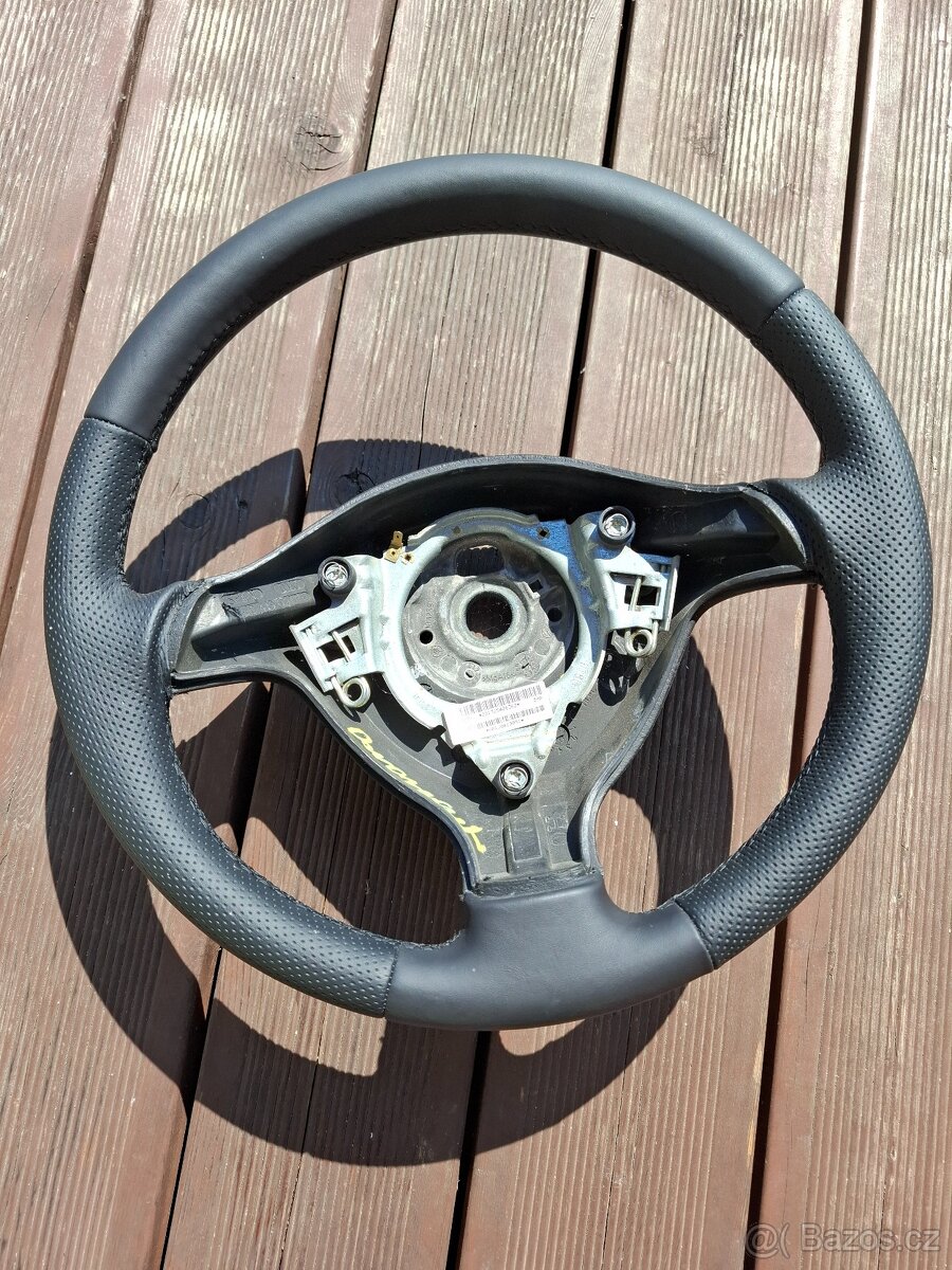 Volant kozeny trirameny-Volkswagen