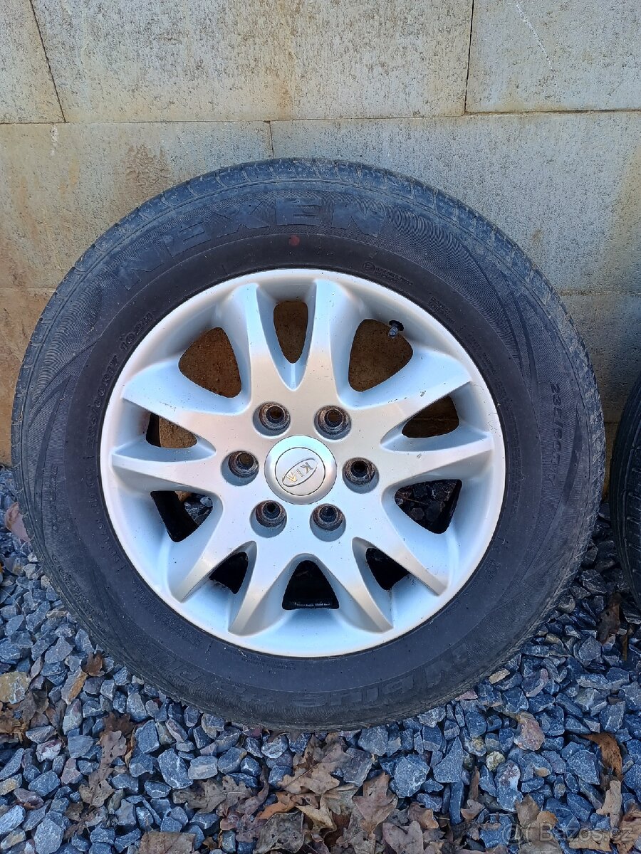 Litá kola Kia Carnival 2008 17" 17x6,5 et46 6x139,7
