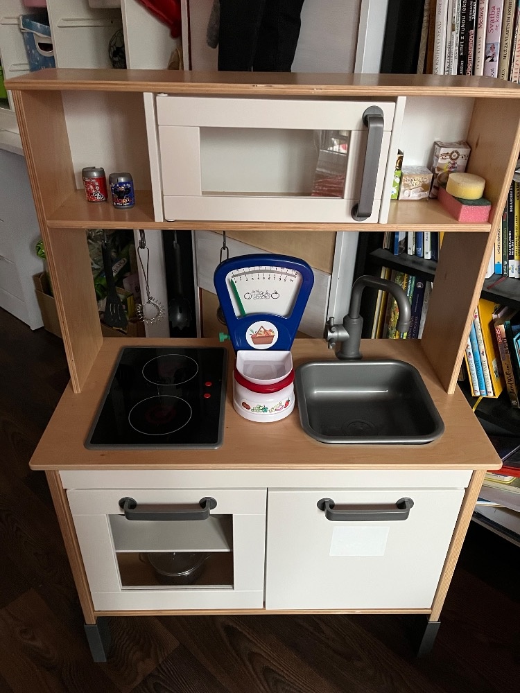 Dětská kuchyňka IKEA + příslušenství