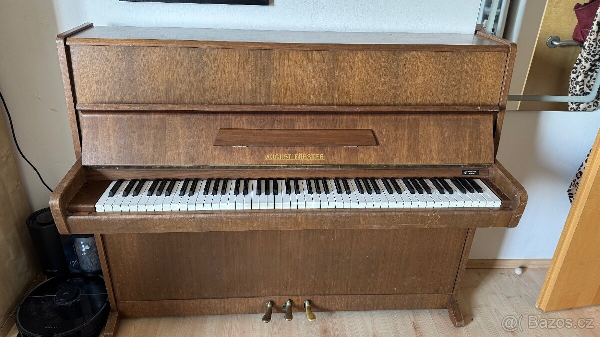 PIANINO AUGUST FÖRSTER / krásný zvuk , skvělý stav