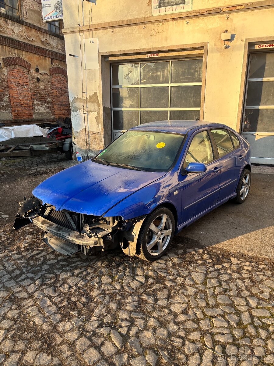 Prodám na náhradní díly Seat Leon