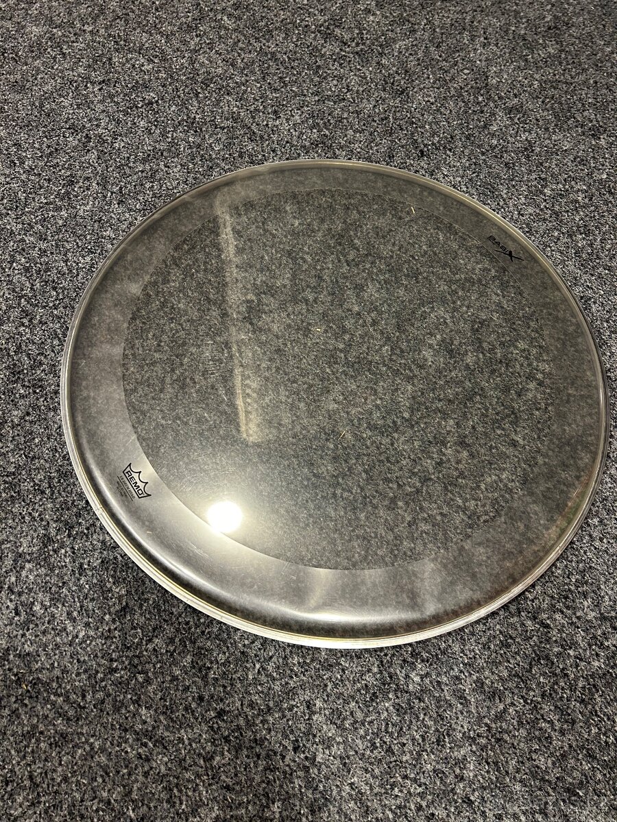 Remo  Basix 22”