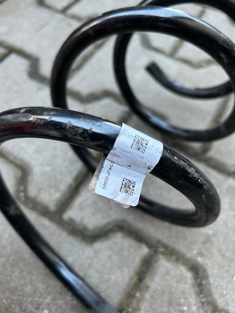 Přední pružina Kia Ceed III