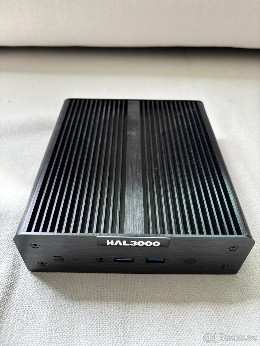 MiniPC HALL3000 - intel i3 1.7GHz , RAM 4GB, SSD 120GB