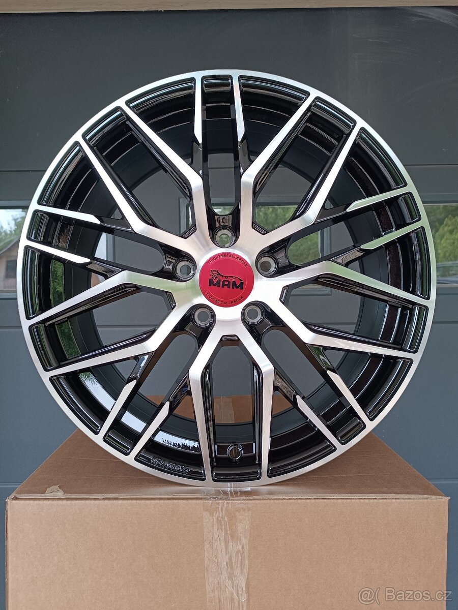 MAM RS4