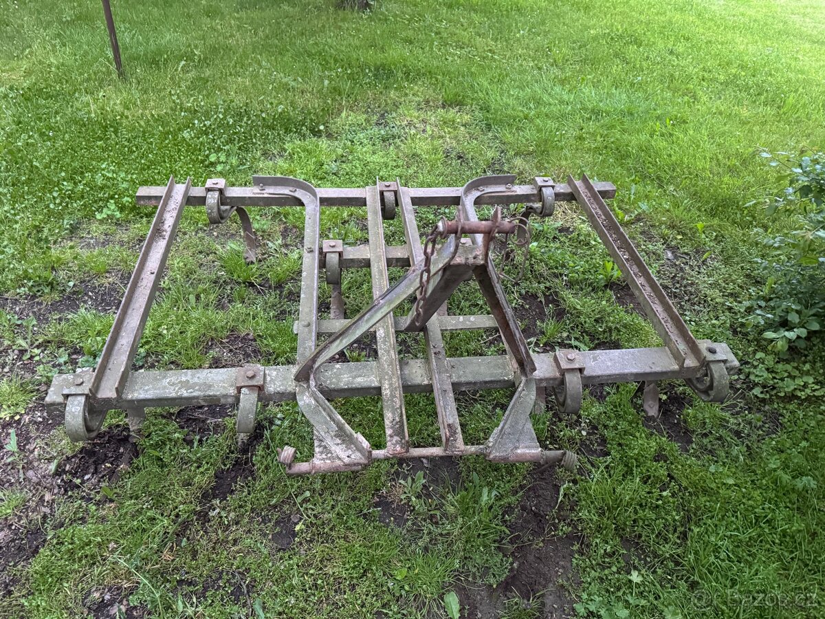 Kultivátor za traktor