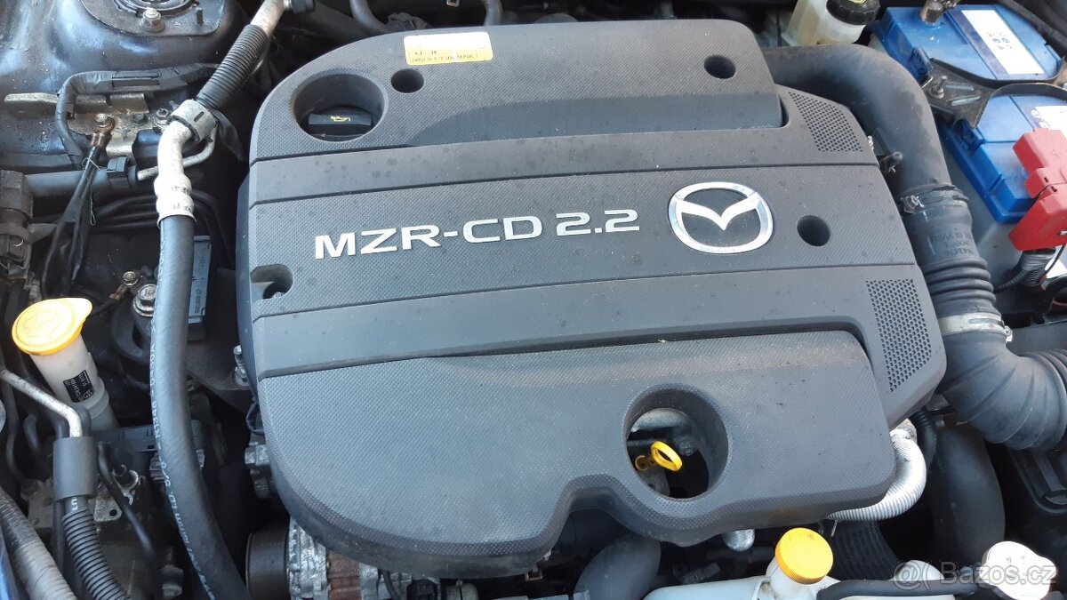 díly motoru a převodovka mazda 2,2d GH rok 2010