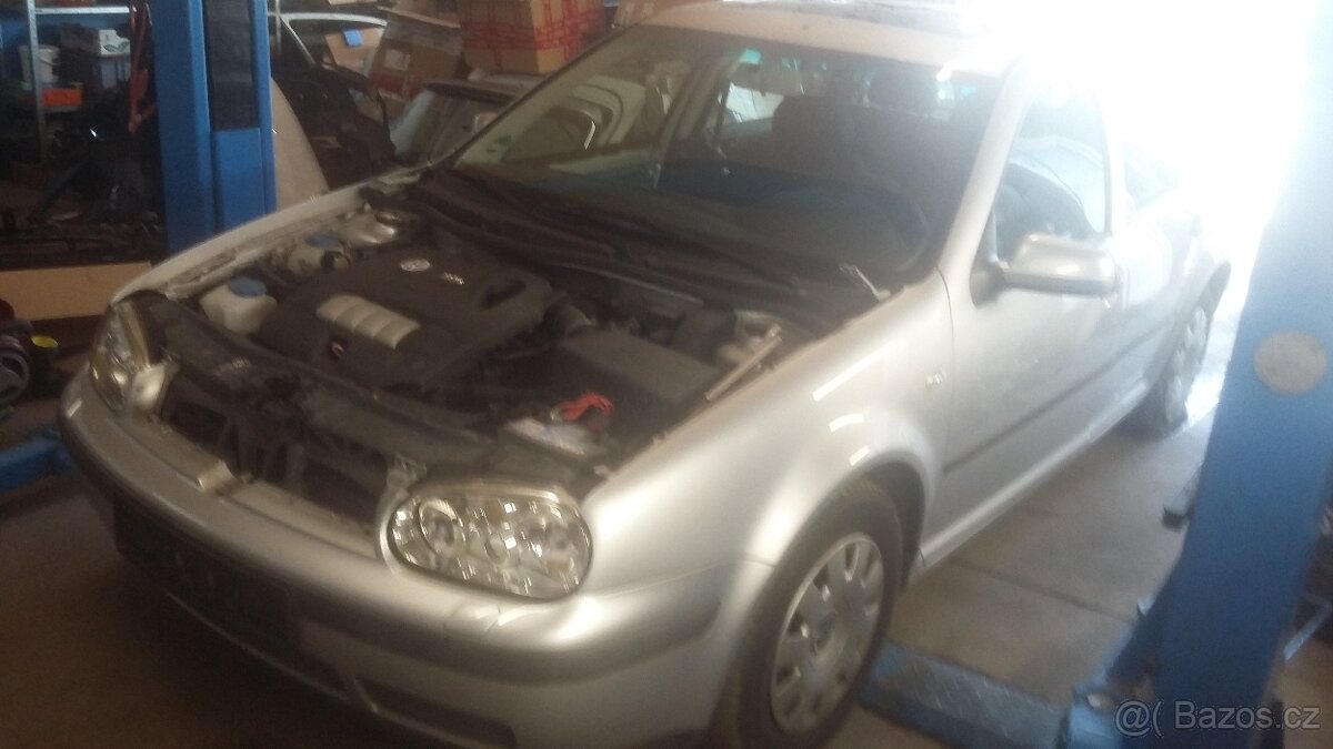 vw golf 4 2.0i 85kw rv2003