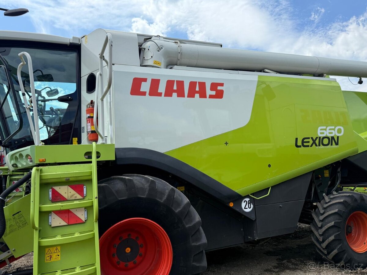 Sklízecí mlátička Claas Lexion 660, žací lišta V750, rok vý