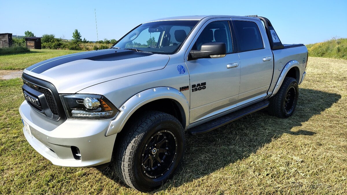 RAM 1500, 5.7 HEMI