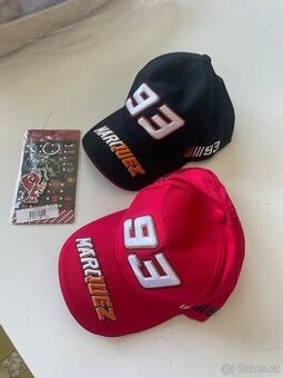Kšiltovka Marc Marquez 93 a přívěsek Mravenec