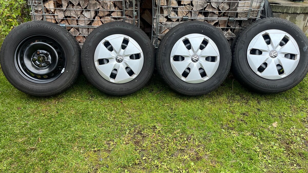 Sada kol VW Multivan T7 215/65/R16