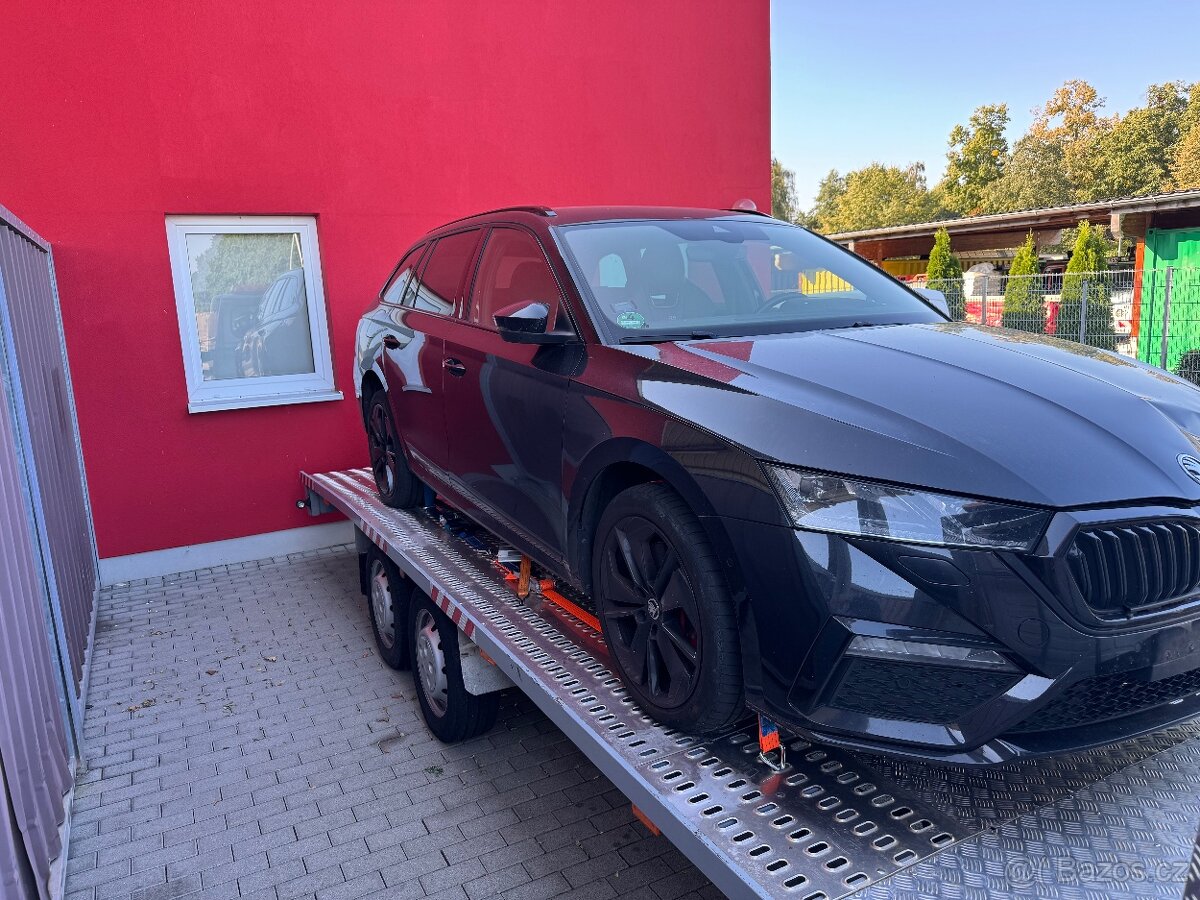 Škoda Octavia IV RS 1.5 TSI iV 180 kW – pojízdná, lehký ťuk