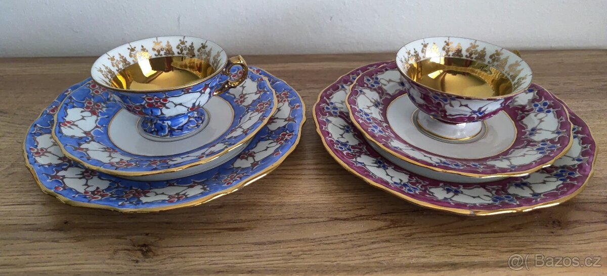 Hrnečky se zlacením 2 ks a podšálky